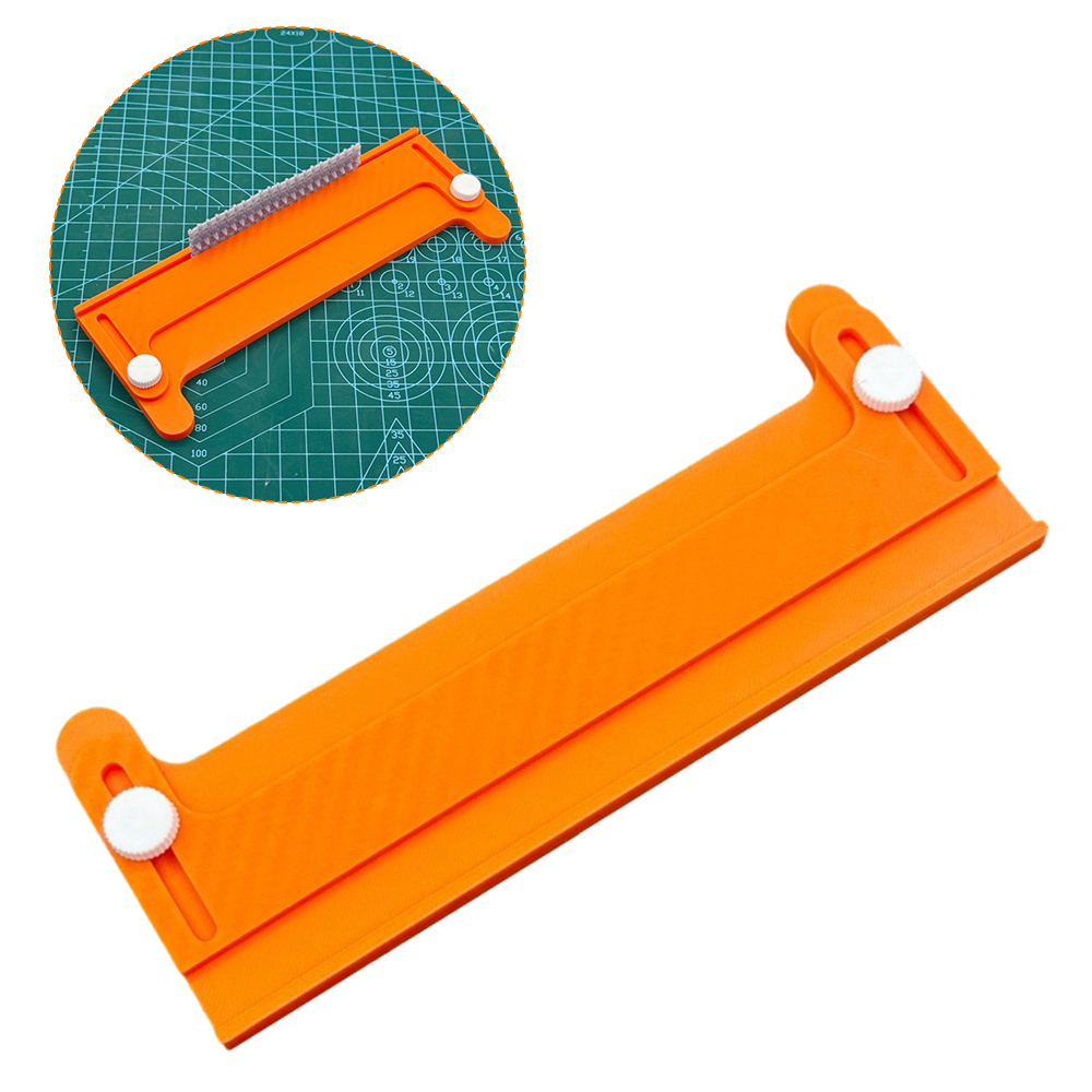 Model Kit Runner - Track Assembler Tool Tank Armored Model