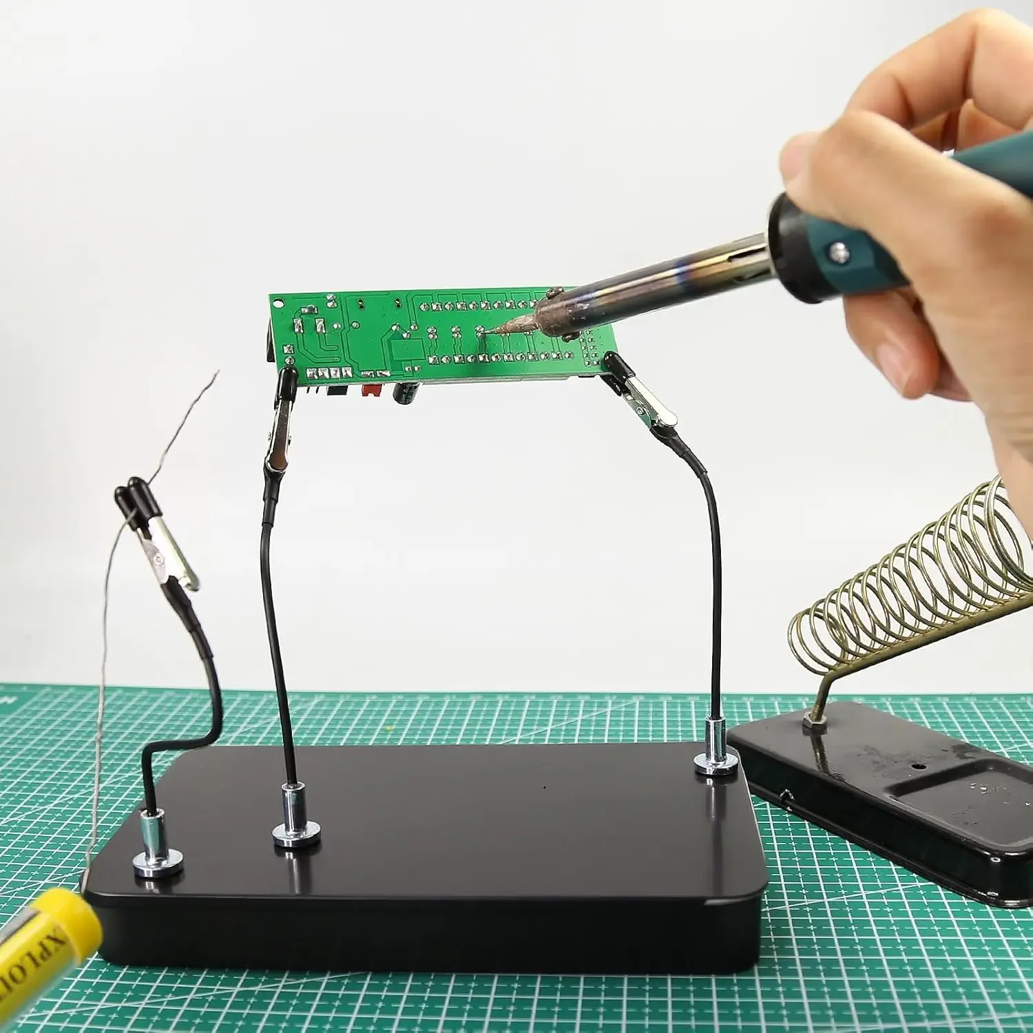 Model Painting Stand Base Hold - đánh giá và giá Model Kit Paint Set
