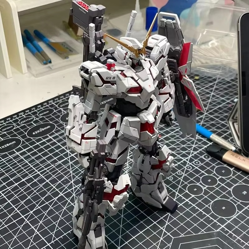 In Stock Hg 1/144 Rx-0 Unicorn - đánh giá và giá Model Kit Barbatos