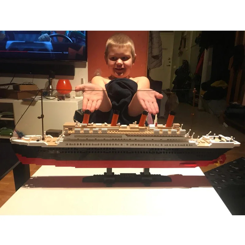 481pcs2401pcs RMS Titanic Ship - đánh giá và giá Model Kit Titanic